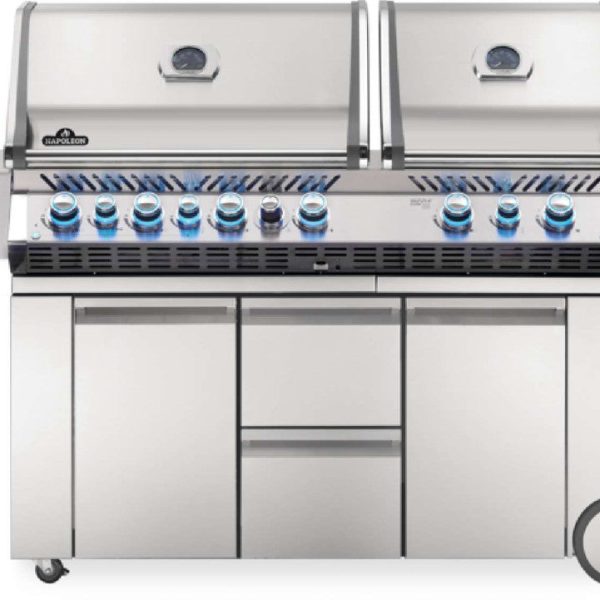 Napoleon Prestige PRO825 Propane Gas BBQ